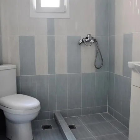 Short Apartment