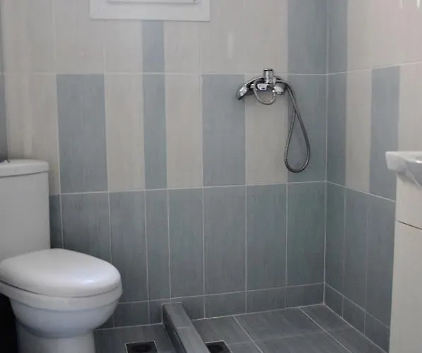 Short Apartment